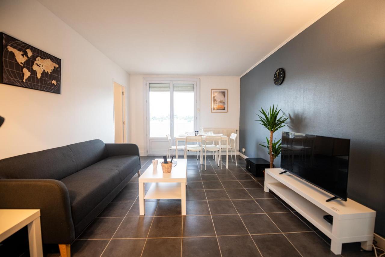 Robespierre - Tout Equipe & Calme - Tv Et Wifi Saint-Etienne  Exterior photo